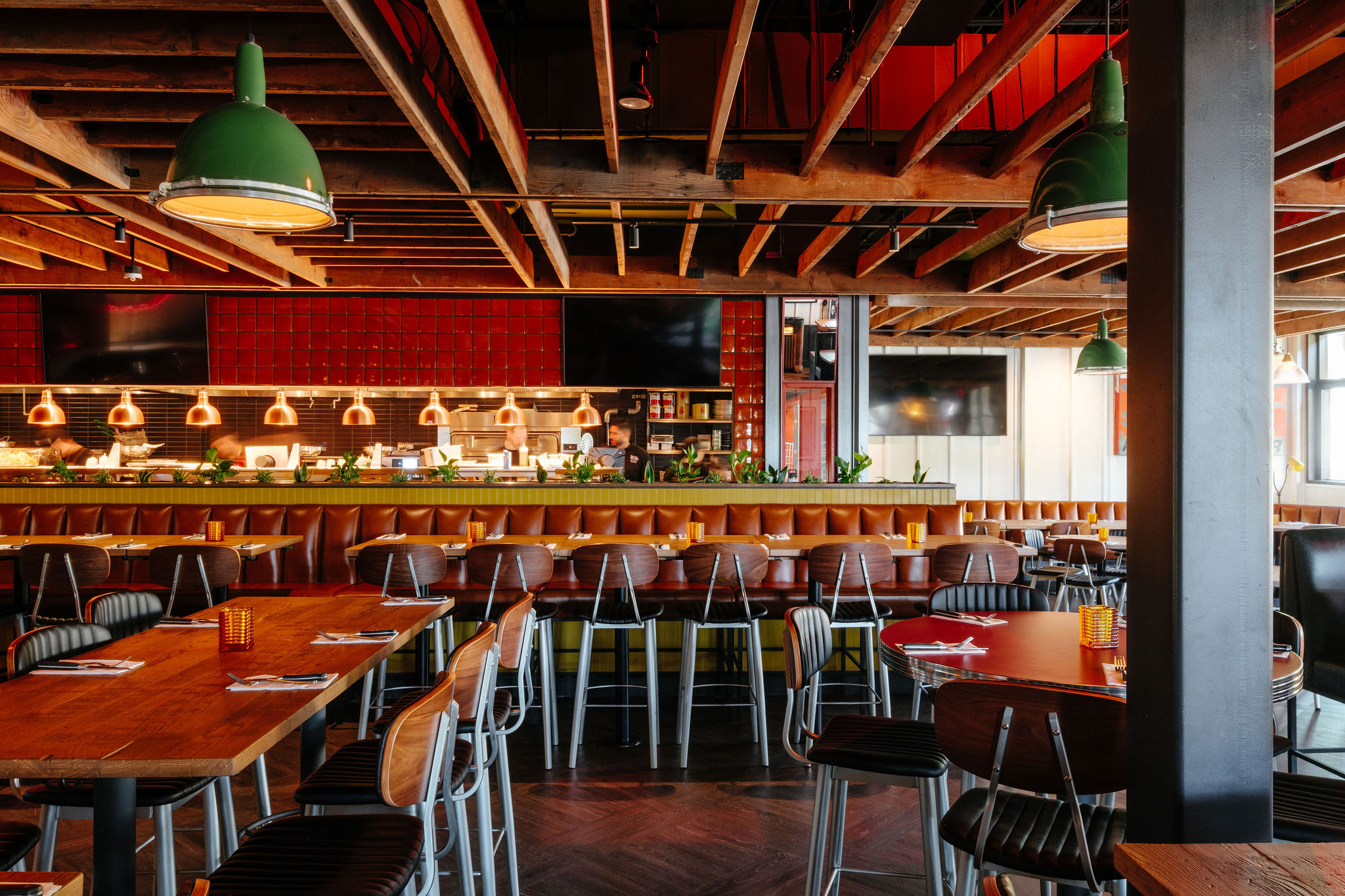 LOCAL PUBLIC EATERY